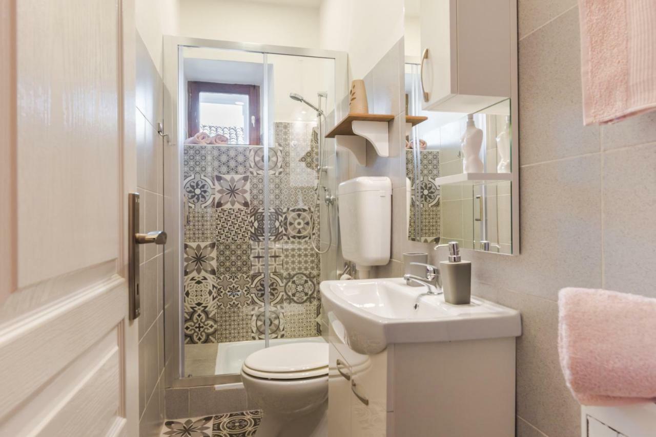 Skipper Suites Novigrad Istria Kültér fotó
